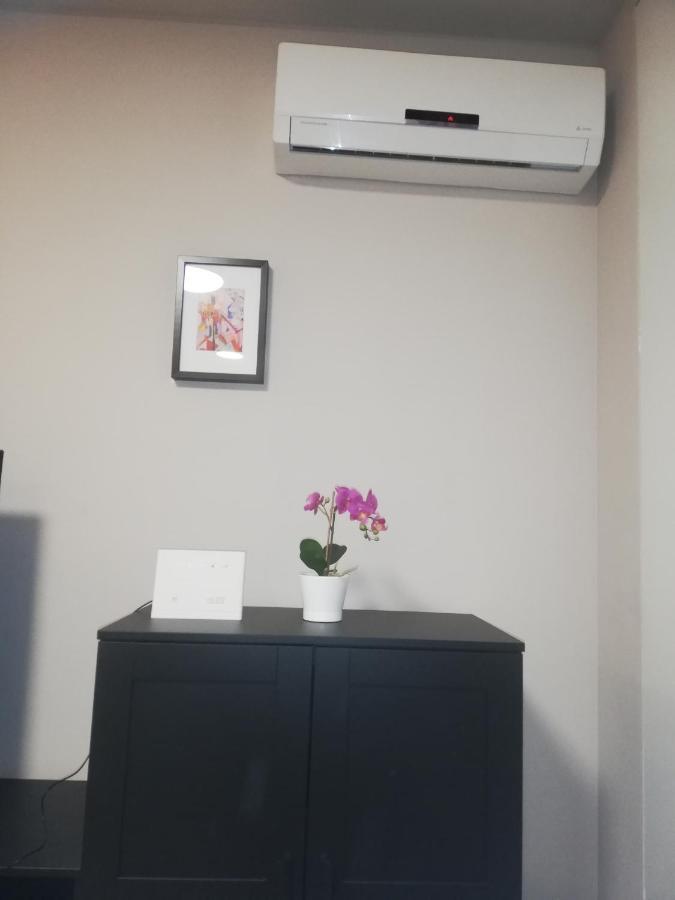 Studio Apartment Lea Cazma Luaran gambar