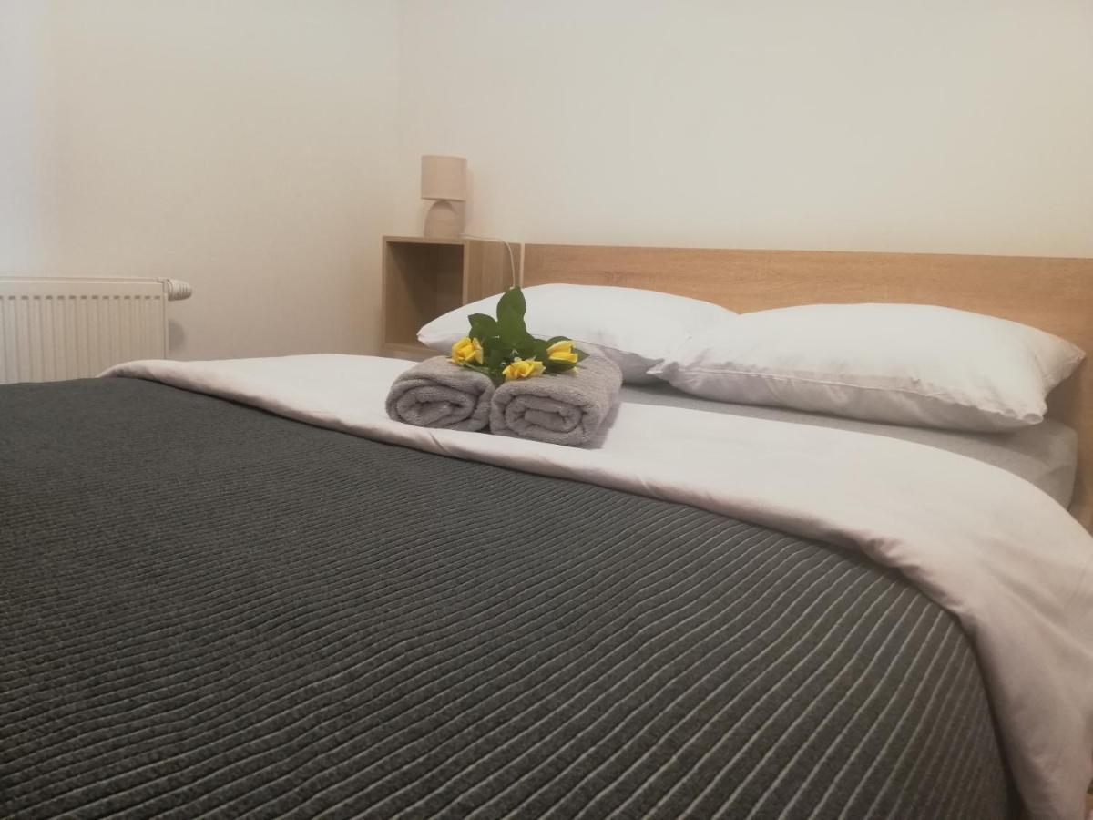 Studio Apartment Lea Cazma Luaran gambar